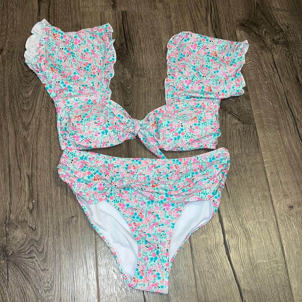 2 piece swimsuit